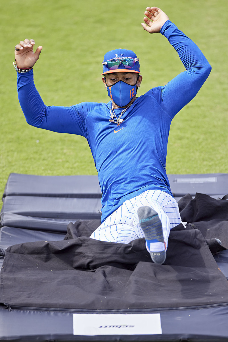 GREAT EXPECTATIONS Embracing the move to the Big Apple, Lindor has instilled optimism in spring training, which has been in short supply during New York’s 35-year championship drought.